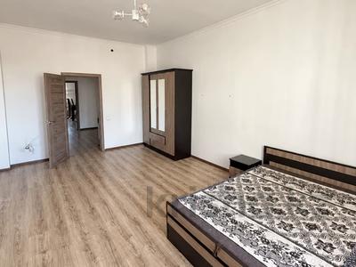 3-бөлмелі пәтер · 135 м², Керей Жанибек, бағасы: 310 000 ₸ в Астане, Есильский р-н