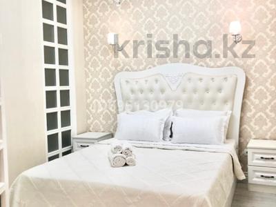 1-комнатная квартира · 52 м² · 15/15 этаж, Туркестан 10 — ул. Орынбор район Ботанического сада, рядом Абу Даби за 15 000 〒 в Астане, Есильский р-н