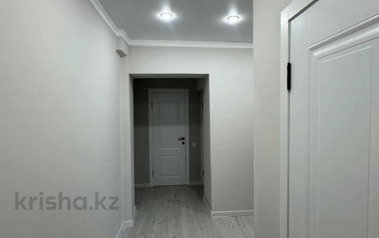 2-комнатная квартира · 52 м² · 3/5 этаж, Жарокова за 52.5 млн ₸ в Алматы, Бостандыкский р-н — фото 2