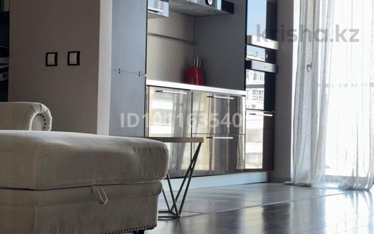 1-комнатная квартира · 58 м² · 6/12 этаж, Набережная Славского 64/1 за 35 млн ₸ в Усть-Каменогорске, Ульбинский — фото 3