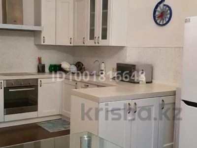 3-бөлмелі пәтер · 130 м², Желтоксан 2/2, бағасы: 500 000 〒 в Астане, Сарыарка р-н