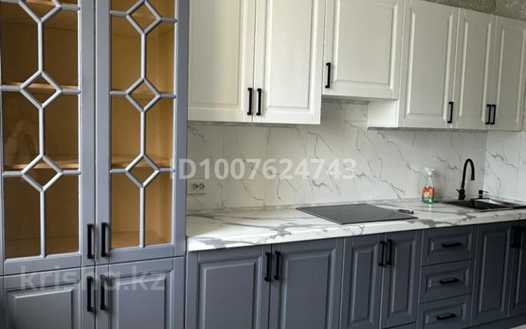 1-комнатная квартира · 43 м² · 6/10 этаж, Жансугурова 92а за 250 000 〒 в  — фото 2