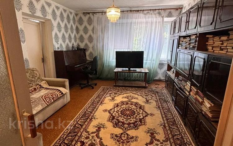 4-комнатная квартира · 89 м² · 2/5 этаж, Абая за 150 000 ₸ в Уральске — фото 2