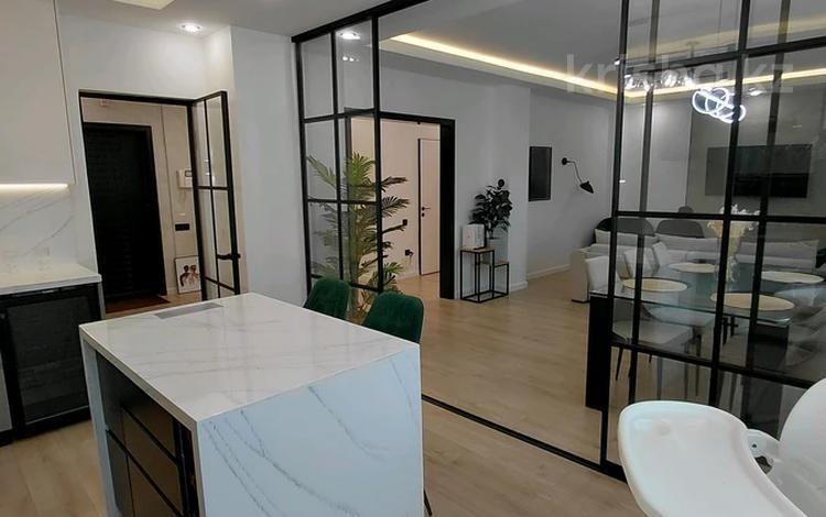 4-комнатная квартира · 130 м² · 9/36 этаж, Кабанбай батыра 11 за 90 млн ₸ в Астане, Есильский р-н — фото 2