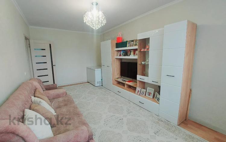 3-комнатная квартира · 62.3 м² · 4/5 этаж, мкр Юго-Восток, ул Муканова за 22.5 млн ₸ в Караганде, Казыбек би р-н — фото 2