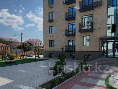 Продажа квартир в Атырауской обл.: 2-комнатная квартира · 93.9 м² · 5/5 этаж, Жумабаева 15 А за 25 млн 〒 2-комнатная квартира · 93.9 м² · 5/5 этаж, Жумабаева 15 А за 25 млн 〒 в Атырау
