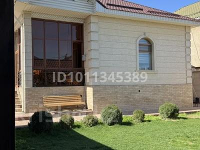 Отдельный дом · 6 комнат · 200 м² · 10 сот., мкр Мирас 193 квартал — улица Ата зан, дом 17 за 86 млн 〒 в Шымкенте, Каратауский р-н