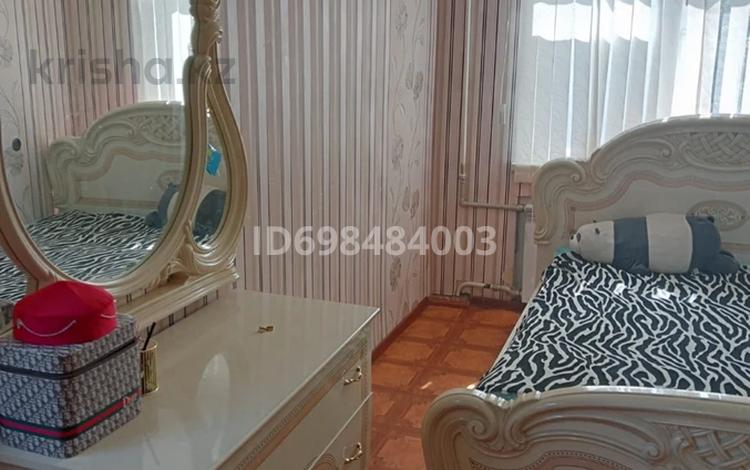 2-комнатная квартира · 66 м² · 3/5 этаж, 1 мкр 20 за 100 000 〒 в Таразе — фото 2