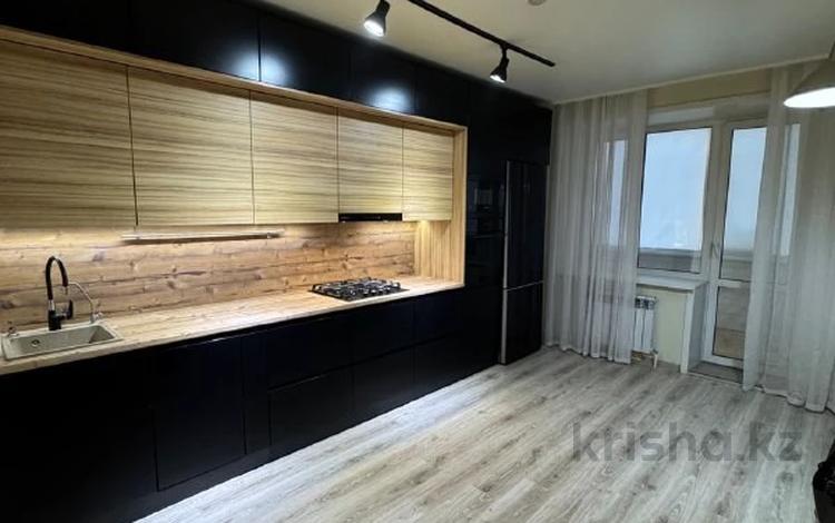 2-комнатная квартира · 76.9 м² · 4/9 этаж, Нурсултана Назарбаева 195 за ~ 37.5 млн 〒 в Костанае — фото 2