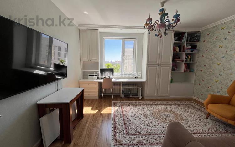 3-комнатная квартира · 79 м² · 8/12 этаж, ул. Алихана Бокейхана 40 за 60 млн ₸ в Астане, Есильский р-н — фото 2