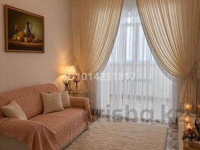 3-комнатная квартира · 82 м² · 2 этаж, Пр Тауелсиздик 3 за 500 000 ₸ в 