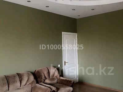 2-комнатная квартира · 60 м² · 3/5 этаж · помесячно, мкр Аксай-2 — ТД&amp;quot;Аксай &amp;quot; , Макдональдс .Сш-42,121. дед сады. и пр. за 220 000 〒 в Алматы, Ауэзовский р-н