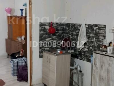 Часть дома · 3 комнаты · 64.5 м² · 4 сот., Иманжусуп Кутпанулы 20 4 за 6 млн ₸ в Таразе