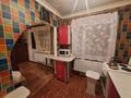 1-комнатная квартира · 35 м² · 5/5 этаж, Пришахтинск, 23й микрорайон 23 за 9 млн 〒 в Караганде, Алихана Бокейханова р-н — фото 2