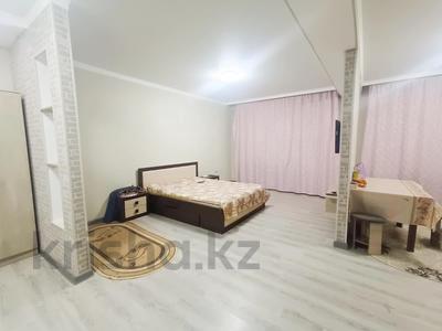 1-комнатная квартира · 47 м² · 5/5 этаж, мкр. Бирлик 15 за 14.3 млн ₸ в Талдыкоргане, мкр Бирлик