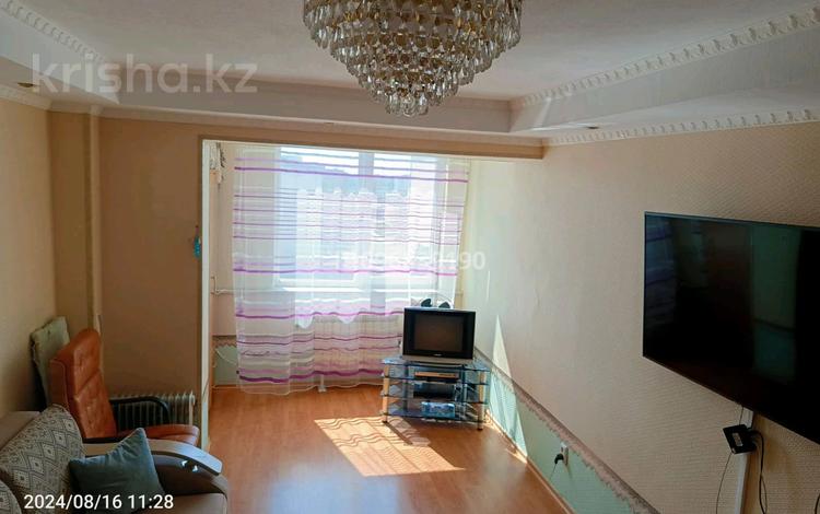 2-комнатная квартира · 52.2 м² · 4/9 этаж, 27-й мкр 52 — Трк Актау за 14 млн ₸ — фото 2