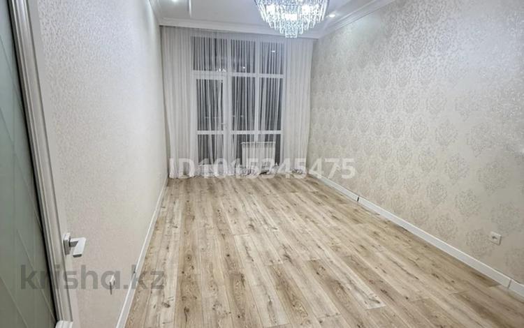 2-бөлмелі пәтер · 90 м² · 15/17 қабат, 17-ш/а. 23, бағасы: 37 млн ₸ в Актау, 17-й мкр — фото 2