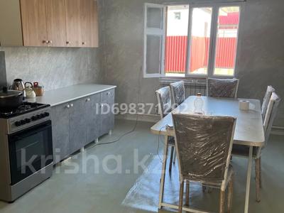 Отдельный дом · 3 комнаты · 92 м², Құрманғазы көшесі 37A за 250 000 〒 в Туздыбастау (Калинино)
