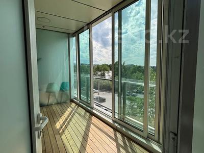 Аренда квартир в Алматы: 3-комнатная квартира · 134 м² · 3/22 этаж, Аль-Фараби 77/2 за ~ 2.2 млн 〒 3-комнатная квартира · 134 м² · 3/22 этаж, Аль-Фараби 77/2 за ~ 2.2 млн 〒 в Алматы, Бостандыкский р-н