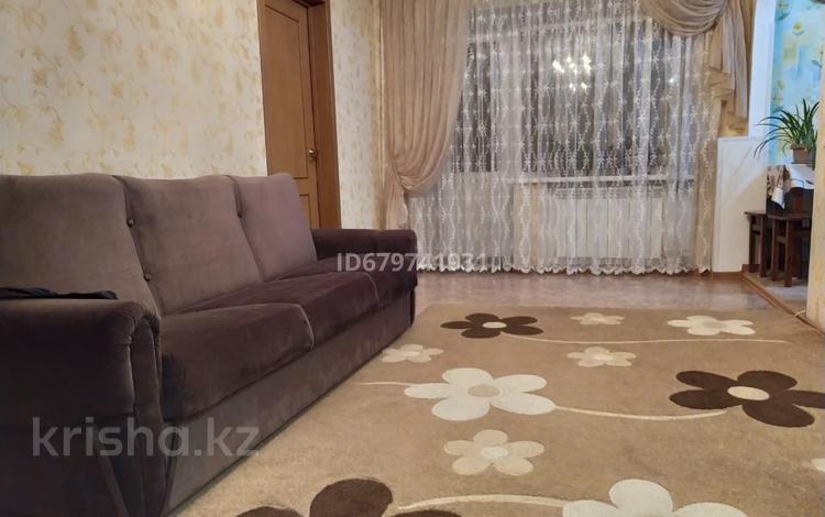 2-бөлмелі пәтер · 44 м² · 4/4 қабат, проспект Шакарима 152, бағасы: 160 000 ₸ в Семее — фото 5