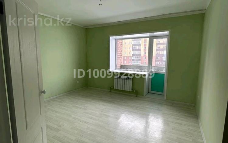 2-комнатная квартира · 60 м² · 3/9 этаж, Карагайлы 111 за 140 000 〒 в Семее — фото 2