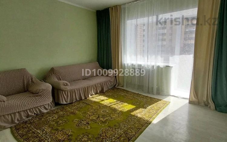 2-бөлмелі пәтер · 60 м² · 3/9 қабат, Карагайлы 111, бағасы: 150 000 ₸ в Семее — фото 11