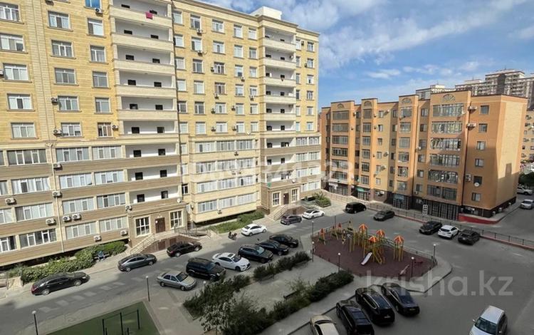 2-бөлмелі пәтер, 75 м², 5/10 қабат, 16-й мкр 93, бағасы: 26 млн 〒 в Актау, 16-й мкр  — фото 2