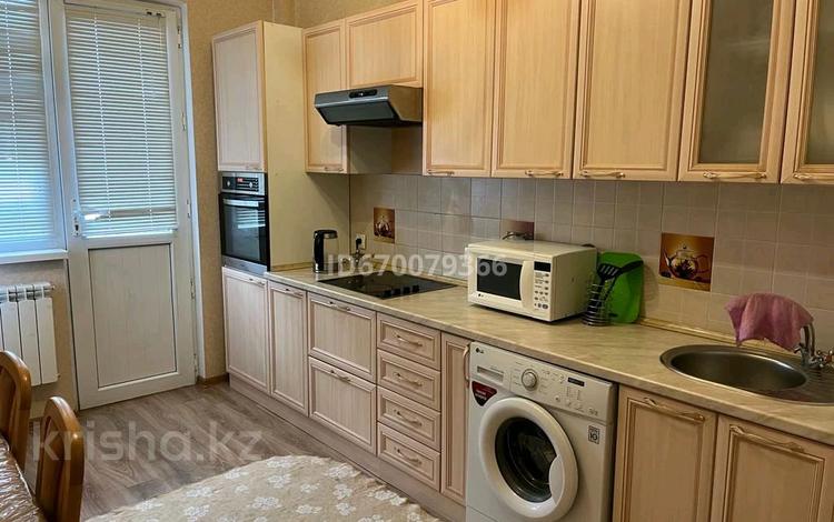 2-комнатная квартира · 100 м² · 9/16 этаж, Кунаева 91 — Рыскулова,школа МВД,зоопарк, дендропарк за 17 000 ₸ в Шымкенте, Аль-Фарабийский р-н — фото 42