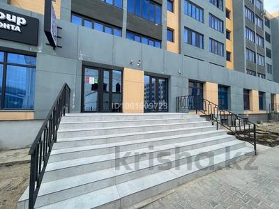 Офисы, магазины и бутики, салоны красоты, медцентры и аптеки, образование, конференц-залы, кабинеты и рабочие места, студии · 137 м² за 500 000 〒 в Актау, 39-й мкр