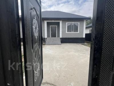 Отдельный дом · 4 комнаты · 120 м² · 5 сот., Аблайхана за 29 млн 〒 в Каскелене