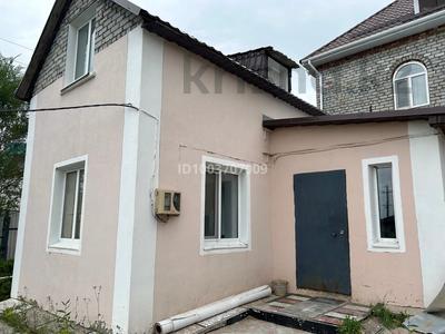 Отдельный дом · 2 комнаты · 60 м², 3й проезд Кобыланды батыра 58 Б за 180 000 ₸ в Костанае