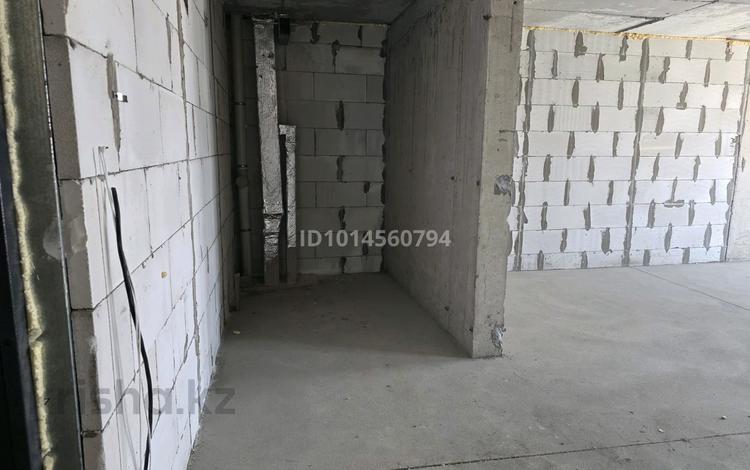 1-бөлмелі пәтер · 52 м² · 6/6 қабат, Нұркент ш/а 35, бағасы: 35.5 млн ₸ в Алматы, Алатауский р-н — фото 2