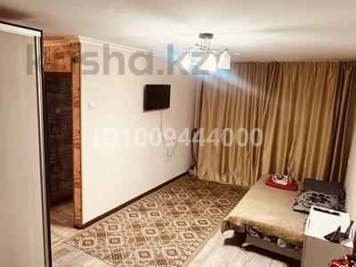 1-комнатная квартира · 33 м² · 1/5 этаж, Потанина 33/1 за 10 000 ₸ в Усть-Каменогорске, Ульбинский