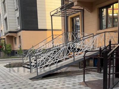 Еркін, кеңселер, дүкендер мен бутиктер, сұлулық салондары, медорталықтар мен дәріханалар, білім орталықтары · 69 м², бағасы: 35 млн 〒 в Атырау, мкр Нурсая