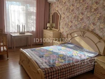3-бөлмелі пәтер · 89 м² · 3/5 қабат, 15-й мкр 18 — Детский сад КТО, бағасы: 185 000 ₸ в Актау