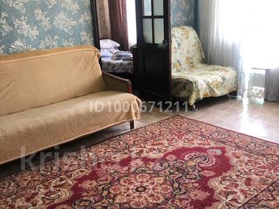 1-бөлмелі пәтер · 34 м² · 2/5 қабат, Бурова 8 — Кабанбай батыра, бағасы: 10 000 ₸ в Усть-Каменогорске, Ульбинский