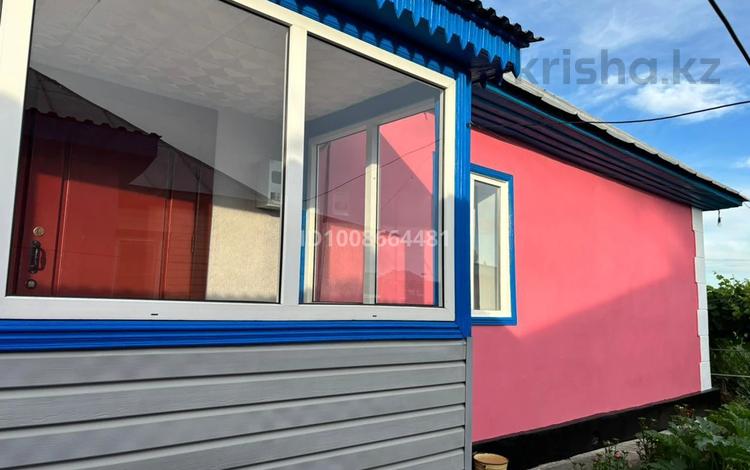 Отдельный дом · 3 комнаты · 45.4 м² · 444.8 сот., Менделеева — Район ГРП за 5.9 млн 〒 в Алтае — фото 2