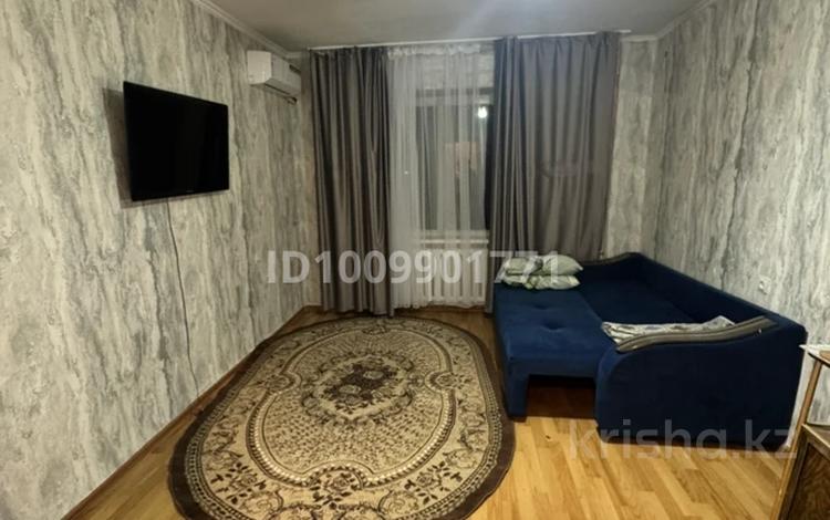 2-комнатная квартира · 42 м² · 2/5 этаж, Байтурсынова 3 за 11.5 млн 〒 в  — фото 16
