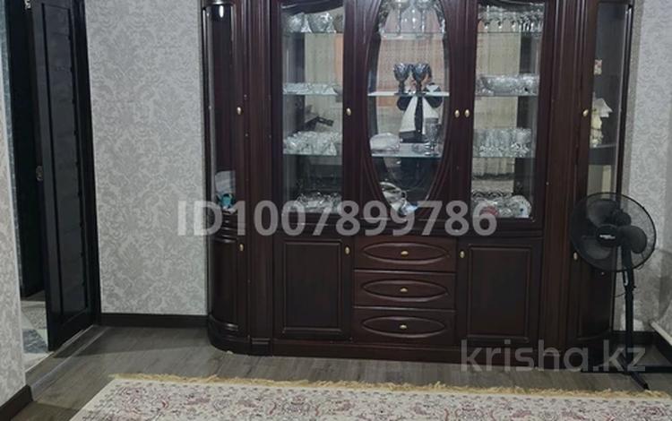 3-бөлмелі пәтер · 67 м² · 2 қабат, А.Байтұрсынов 2а — Байтұрсынов муратфармның арты, бағасы: 15 млн ₸ в Жетысае — фото 2