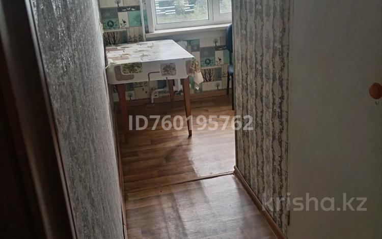 2-комнатная квартира · 49 м² · 4/5 этаж, Камзина11 57 — Камзина11 за 90 000 ₸ в Аксу — фото 2