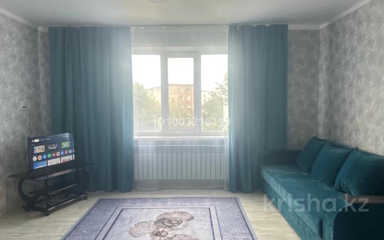 2-бөлмелі пәтер · 56 м² · 3/9 қабат, Ауэзова, бағасы: 12 000 〒 в Семее — фото 10