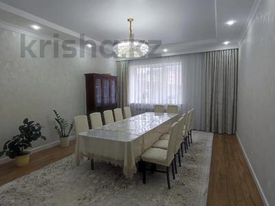 3-бөлмелі пәтер · 120 м² · 1/5 қабат, Алтын орда ш/а., мангилик ел, бағасы: 47 млн ₸ в Актобе, мкр. Алтын орда