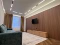 2-бөлмелі пәтер · 76 м² · 4/9 қабат, ДОСТЫК 8/4 — ЛЕВЫЙ БЕРЕГ, ЛОКАЦИЯ ТОП, ДЕЛОВОЙ ЦЕНТР, бағасы: 400 000 ₸ в Астане, Есильский р-н