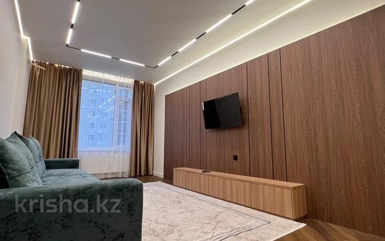 2-бөлмелі пәтер · 76 м² · 4/9 қабат, ДОСТЫК 8/4 — ЛЕВЫЙ БЕРЕГ, ЛОКАЦИЯ ТОП, ДЕЛОВОЙ ЦЕНТР, бағасы: 400 000 ₸ в Астане, Есильский р-н — фото 2