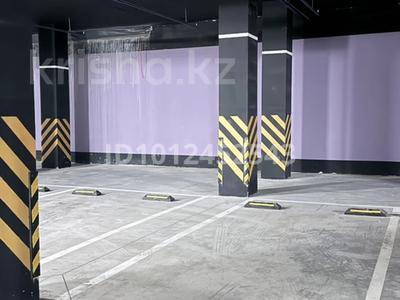 Паркинг · Акмешит 19, бағасы: 25 000 ₸ в Астане, Есильский р-н