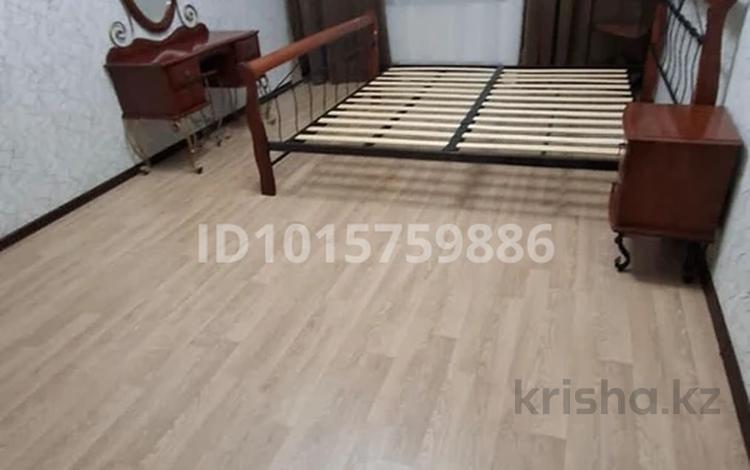 2-бөлмелі пәтер · 77 м² · 13/20 қабат, Брусиловского 163, бағасы: 48 млн ₸ в Алматы, Алмалинский р-н — фото 2