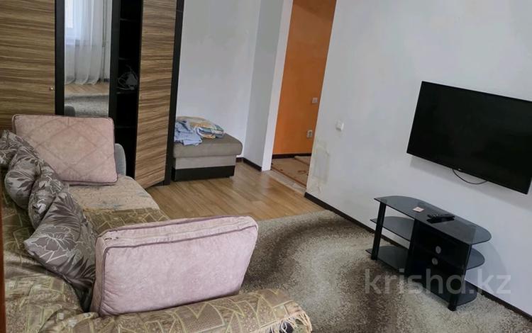2-комнатная квартира · 44 м² · 2/5 этаж, 3микр 18 за 170 000 ₸ в Конаеве — фото 2