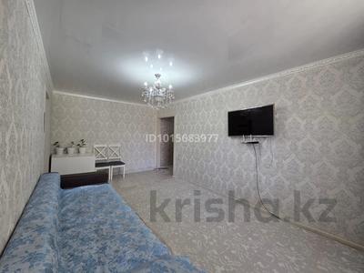 2-бөлмелі пәтер · 43 м² · 2/5 қабат, Самал ш/а. 3 — около 45 школы, бағасы: 13.5 млн ₸ в Таразе, мкр Самал