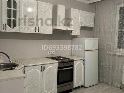 1-комнатная квартира, 40 м², 9/9 этаж помесячно, Туран 55/13 — E-51 за 160 000 〒 в Астане, Есильский р-н