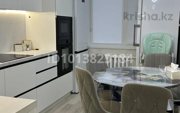 4-бөлмелі пәтер · 89.2 м² · 4/9 қабат, Камзина 58/2, бағасы: 56 млн ₸ в Павлодаре — фото 2